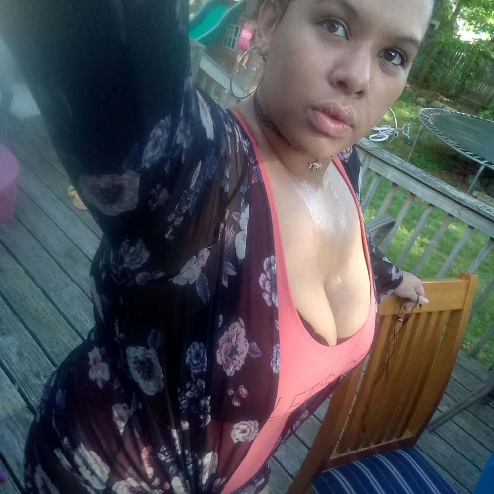 Meet your Posher, Donayasia